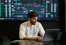 Inviting Influential People to Your Forex Trading Event Forex Trading Event