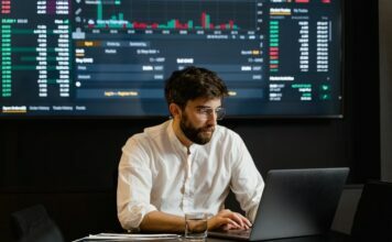 Inviting Influential People to Your Forex Trading Event Forex Trading Event